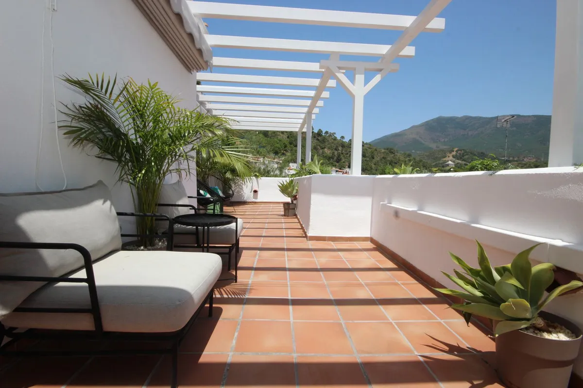 0a33b6d6-c4f2-446d-9e4c-8536d9461f58