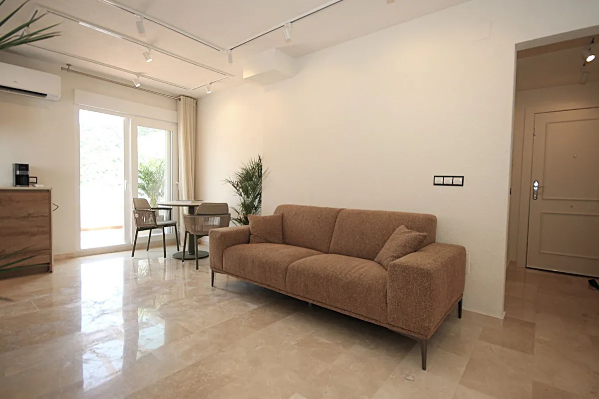 fced5f11-d853-4ec8-8774-e904346f889f