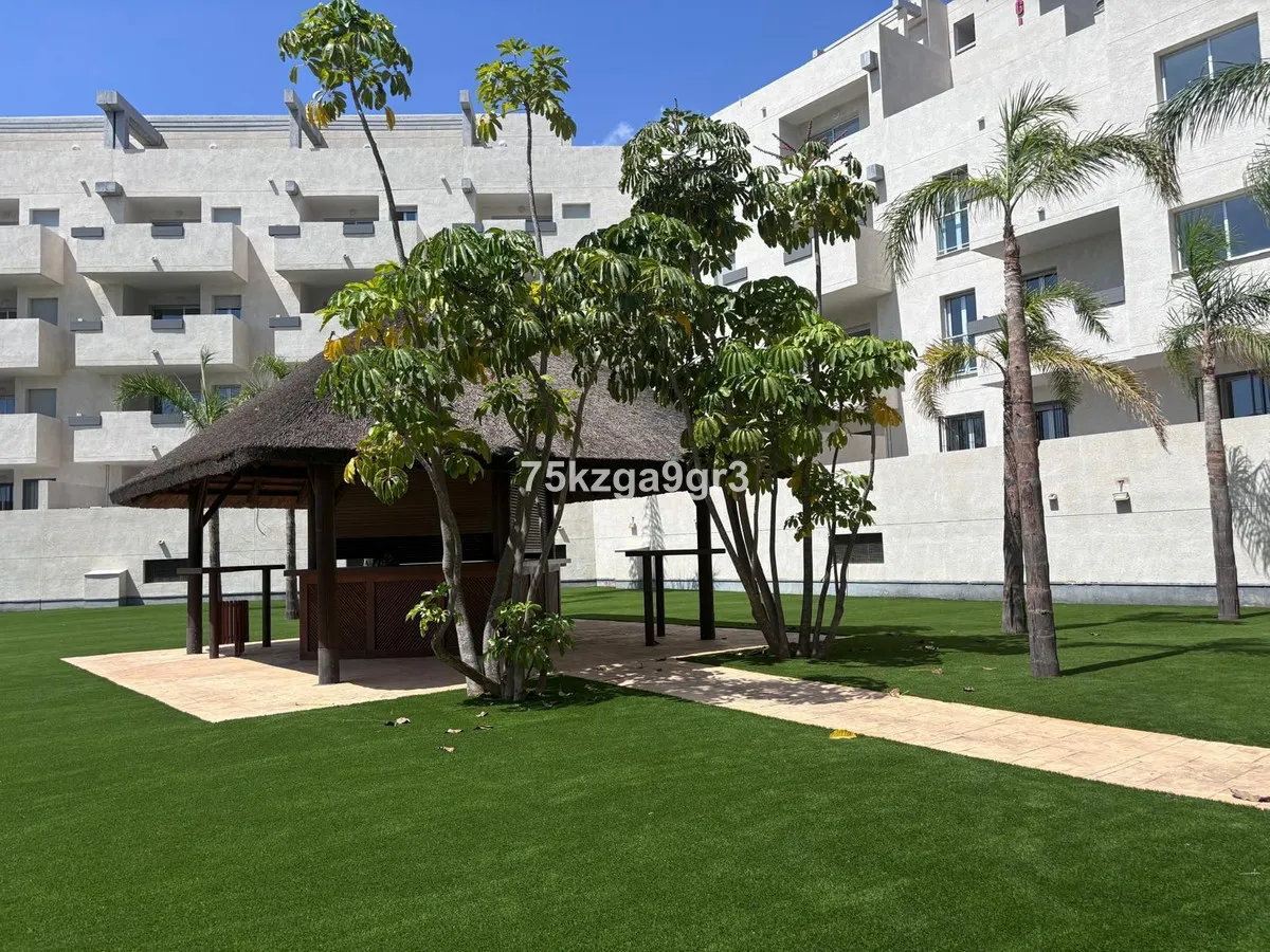 af7155c9-7b97-406f-a160-16755d815402