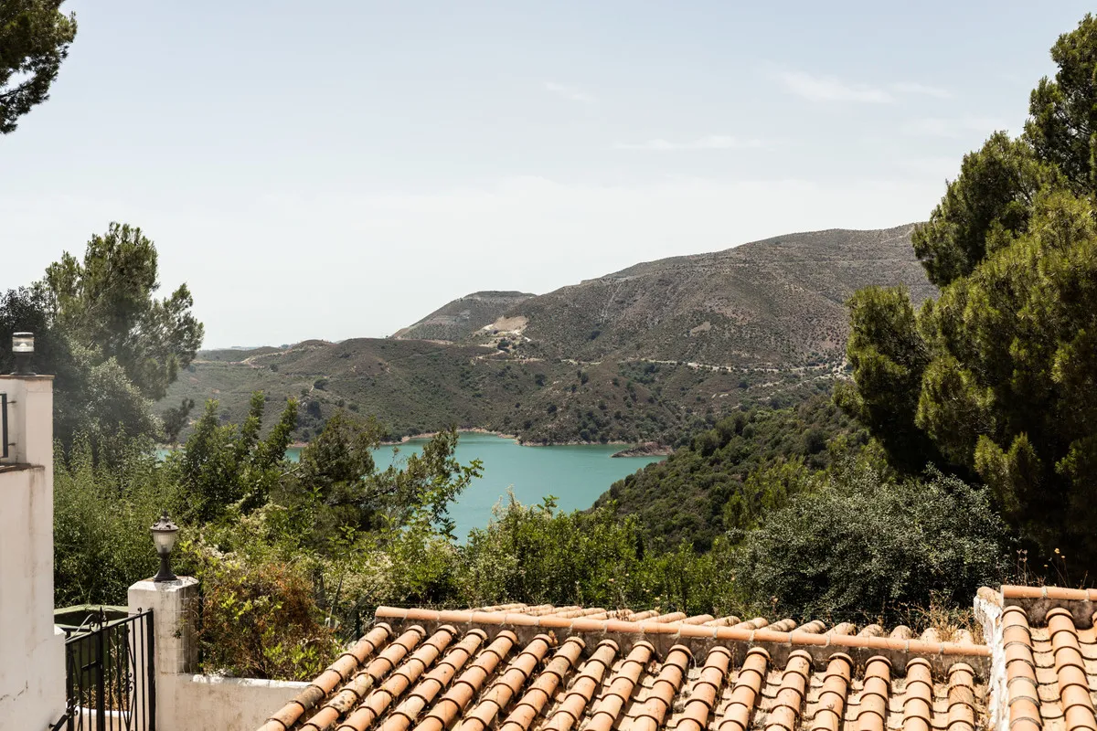 5de52b1b-e758-45dd-b8f5-790fb12a19d5