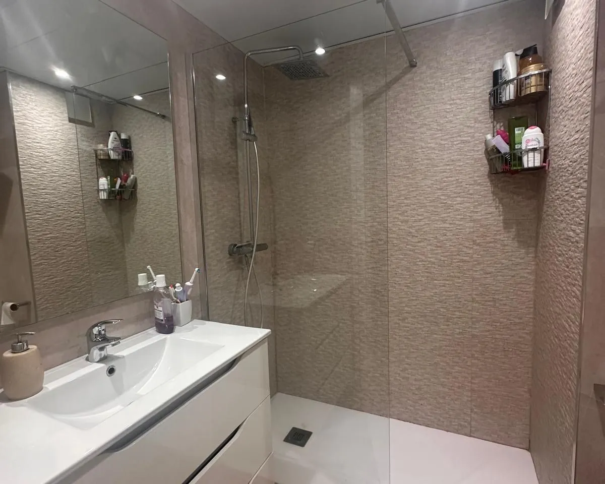 68e24cf5-ad37-4d76-9daa-328a14297e42