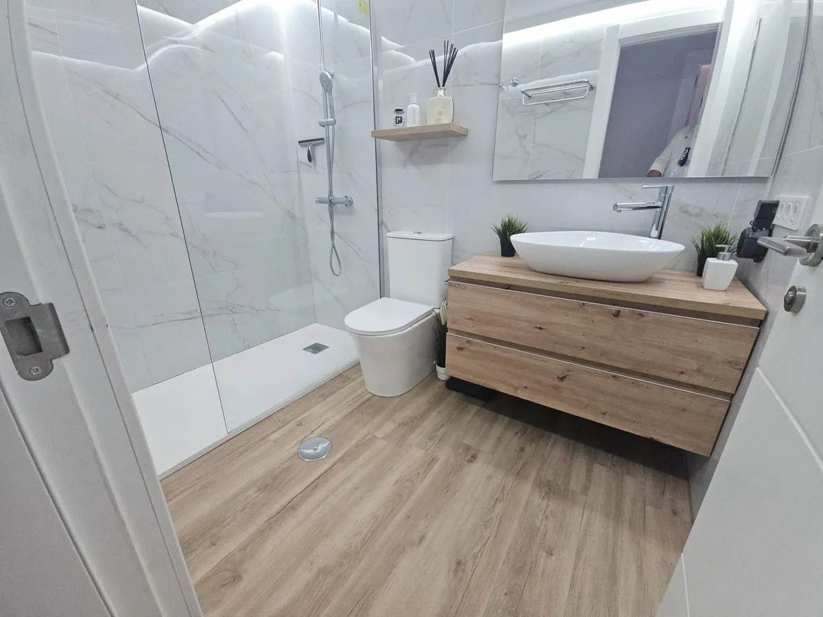 aba3d074-8bae-4e74-9b46-fdd0872e49f8