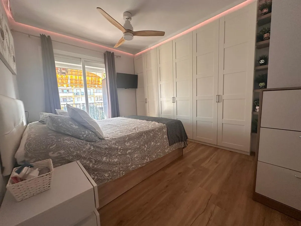 dbcb6fb9-f461-4266-a845-1563196f22a6