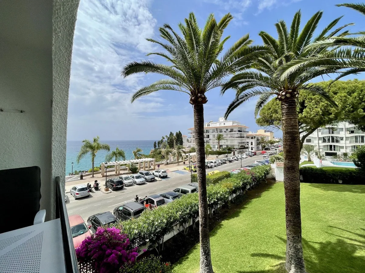 95ec79eb-b454-47c0-8215-ad45b28a8a36