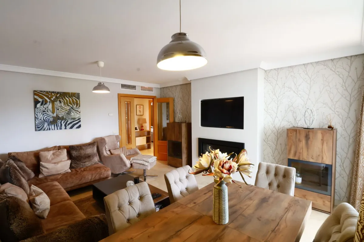 a3f32131-45cc-4c84-bc76-8de650095a82