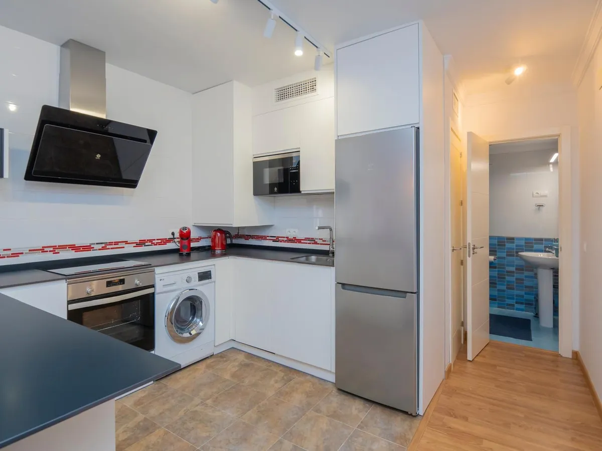 5f3c525a-4883-438d-b30e-a14fec6a6b42