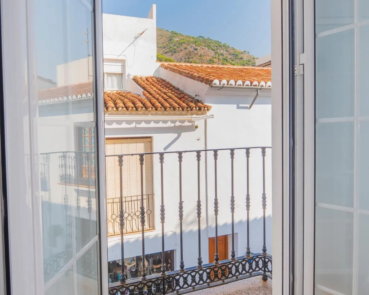 5fb6613c-e6af-4e68-8662-60de52755cfc