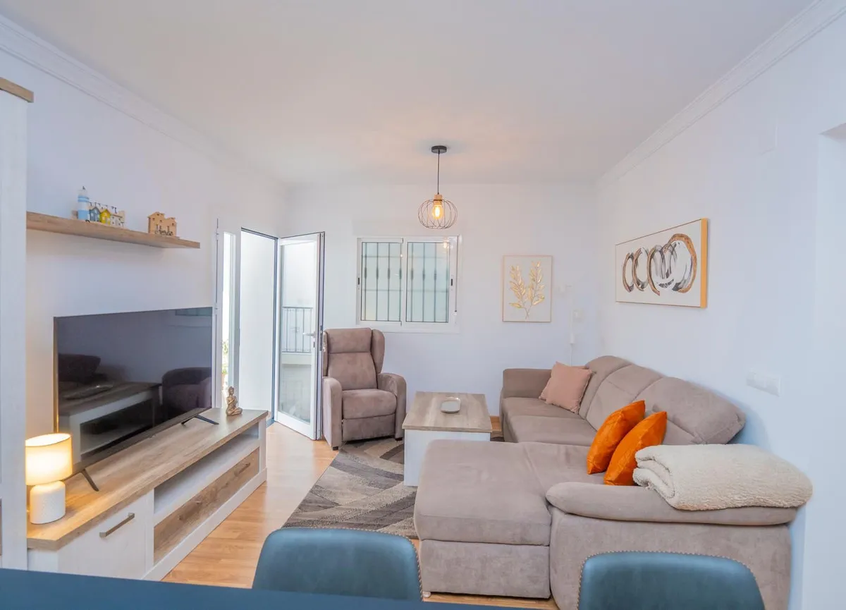 7e194617-6470-49b4-850b-b0c0d0d781bb