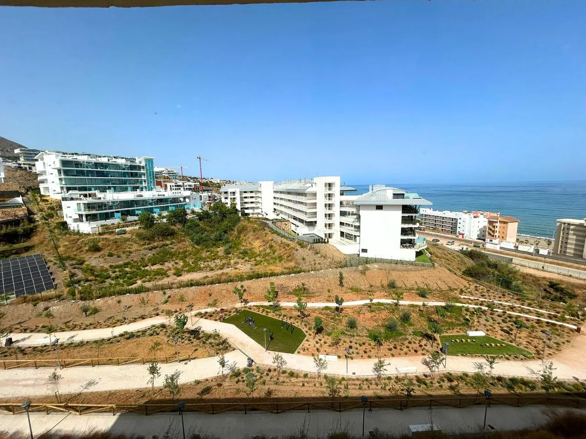 0fa79658-101f-4ffe-affc-ffba4532f6d8