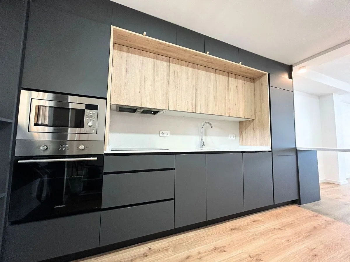 21f67bbf-b0cd-4cdd-bc91-9ced9a84fe39