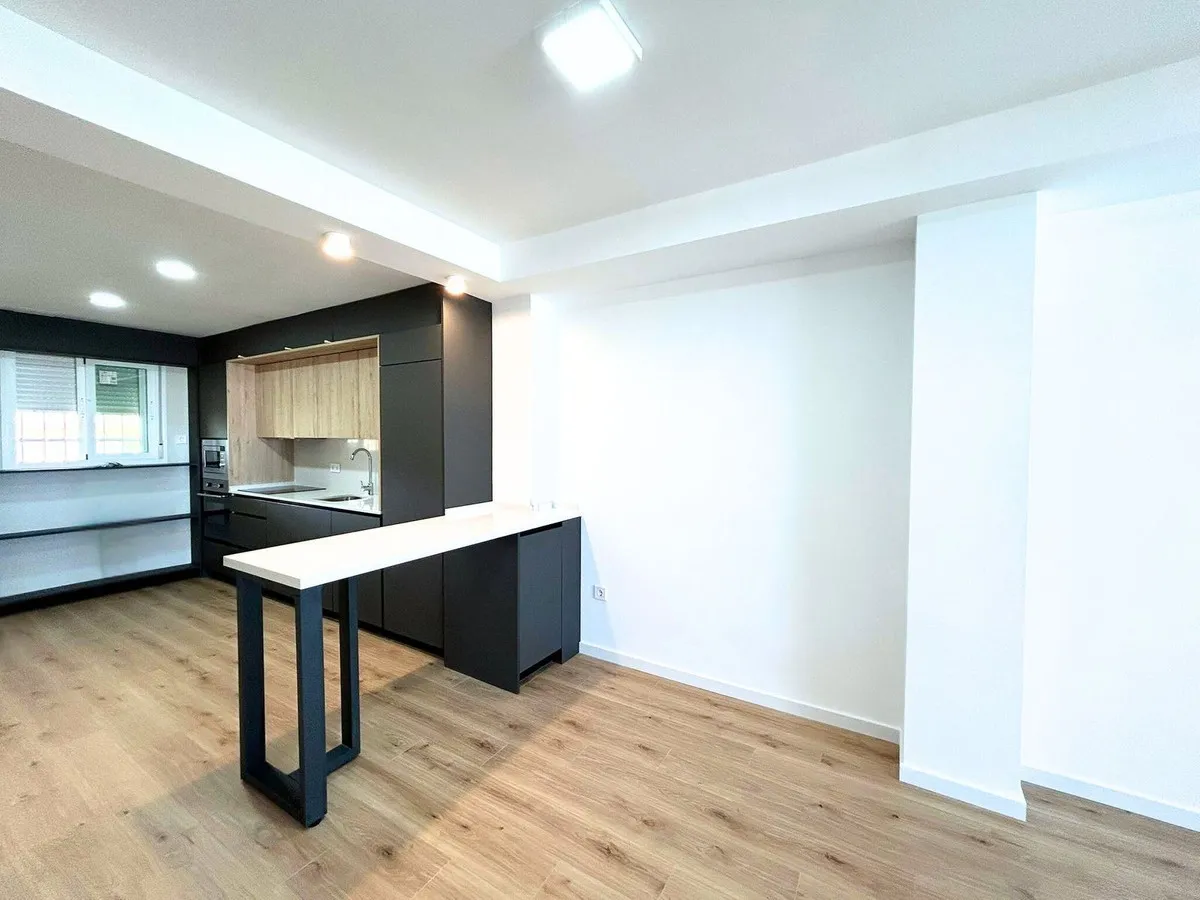 4c8a8003-e161-43bb-9ce6-7e10027ea2d1