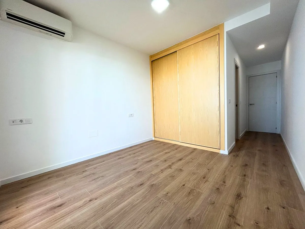 5c9b5b30-d599-4e2a-b0b4-25a8f546322e