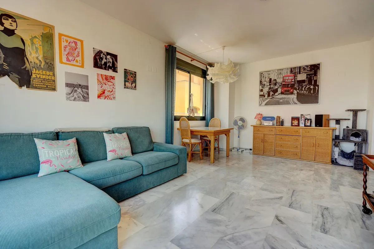 5da0cb69-cdd8-452e-8477-2ee95b1a14fa