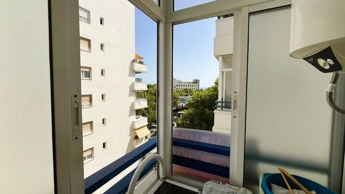 1bf931bb-234e-465a-8fae-6a0e2931bfe5