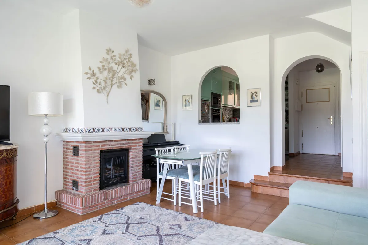 f0fc2e05-e3ac-4e58-b9fd-c5050ef89d5f