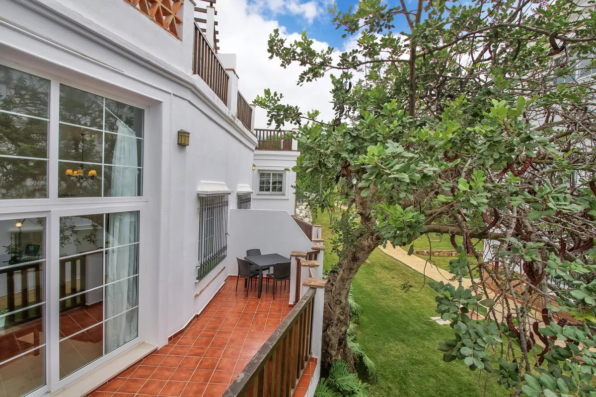 04ed4714-cdcb-4e59-9e49-87ce4cbe0f22