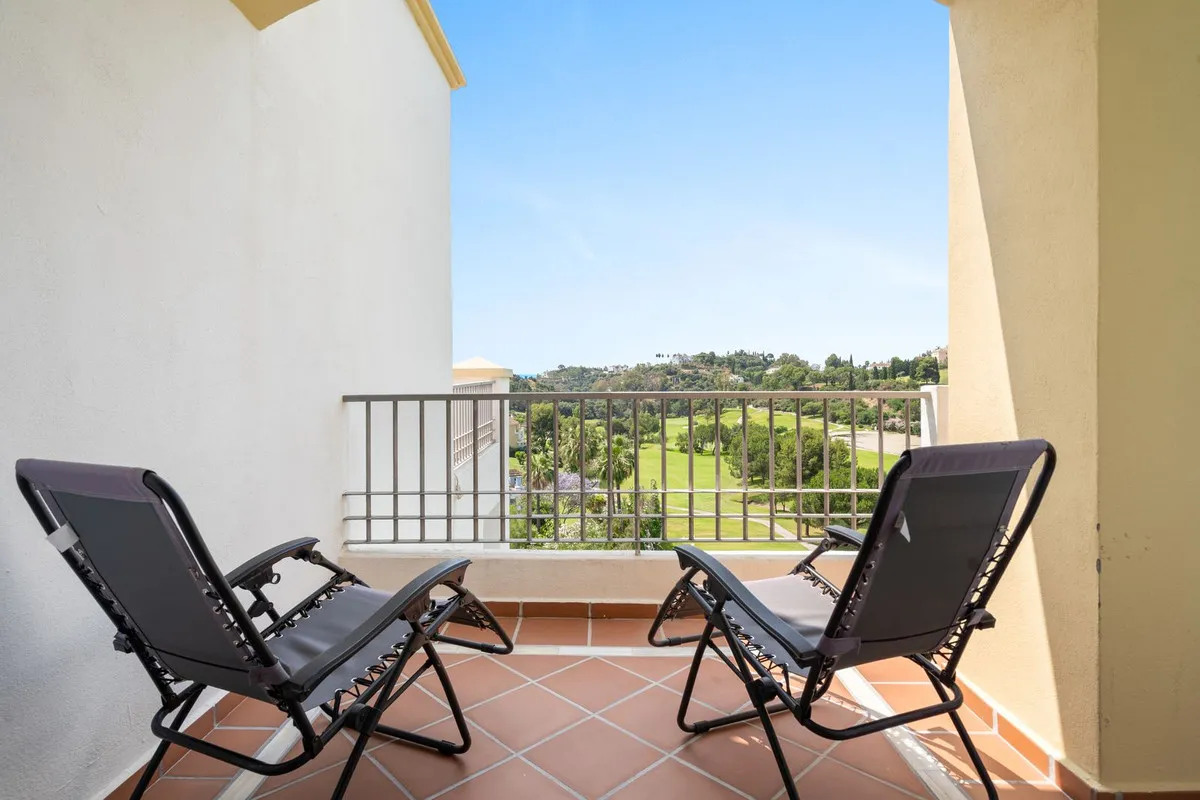 207c584d-3a6d-421c-8d15-f37f4d47db67