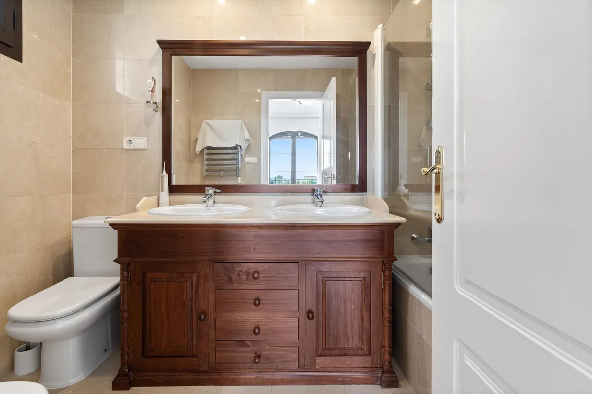 9f79262d-cc19-4b2a-ac71-bb6322f57b30