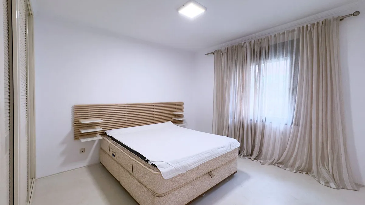 bc988bf1-1edc-4d02-a3cb-9757acdeb536