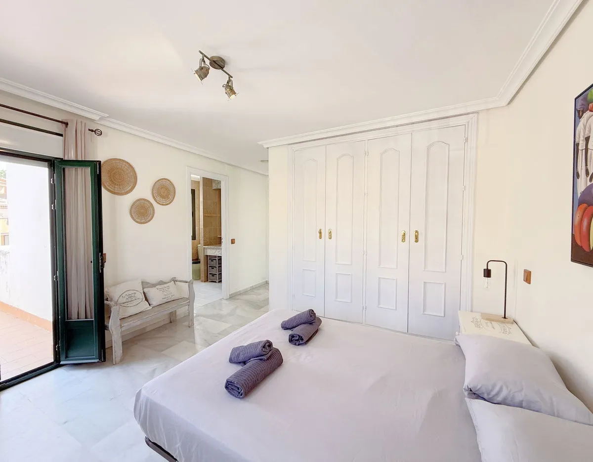 676bbe52-107c-4542-aaf3-d4453b8af562