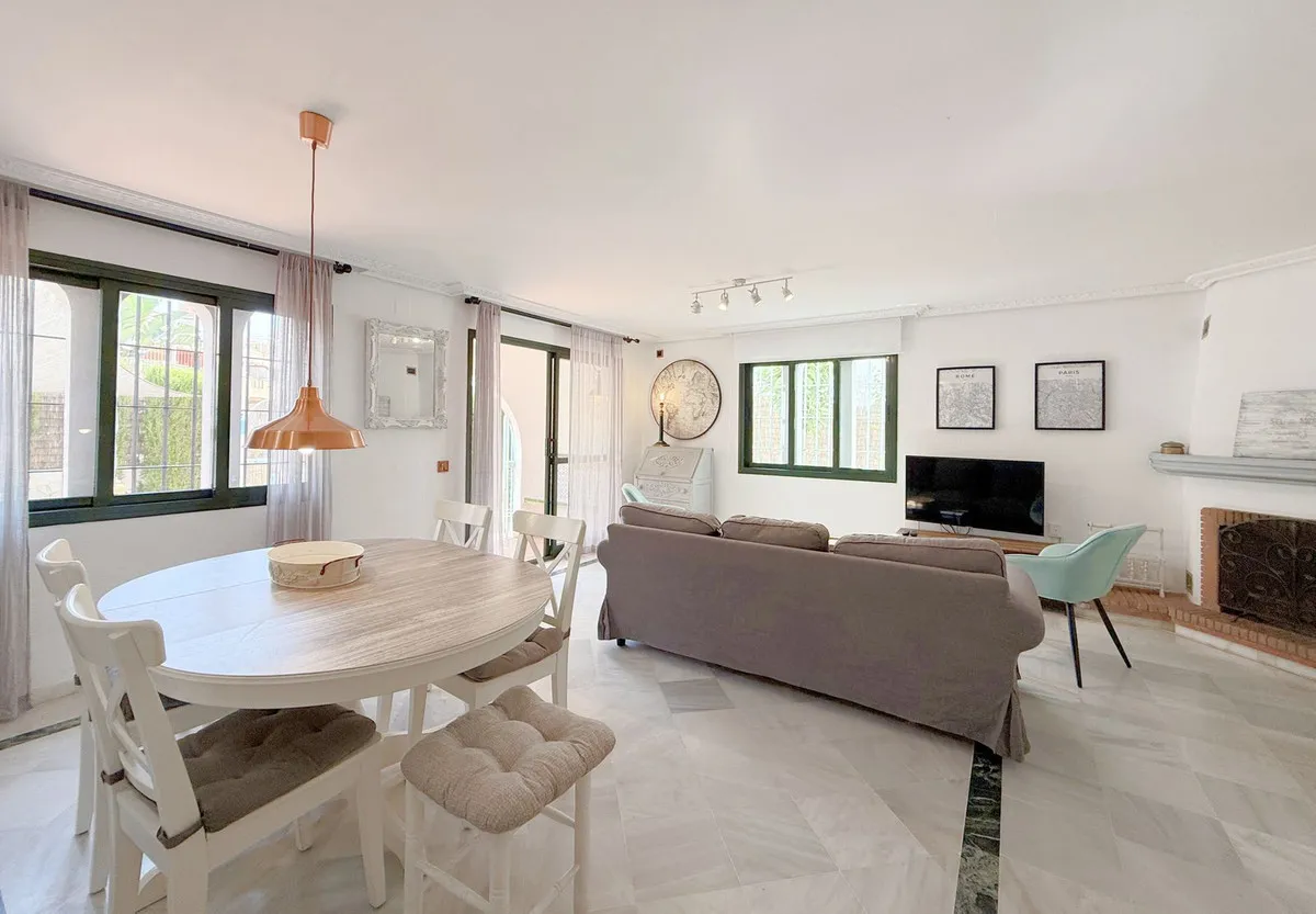 714240f7-f86a-4a7f-9642-27e2a4cc37e0