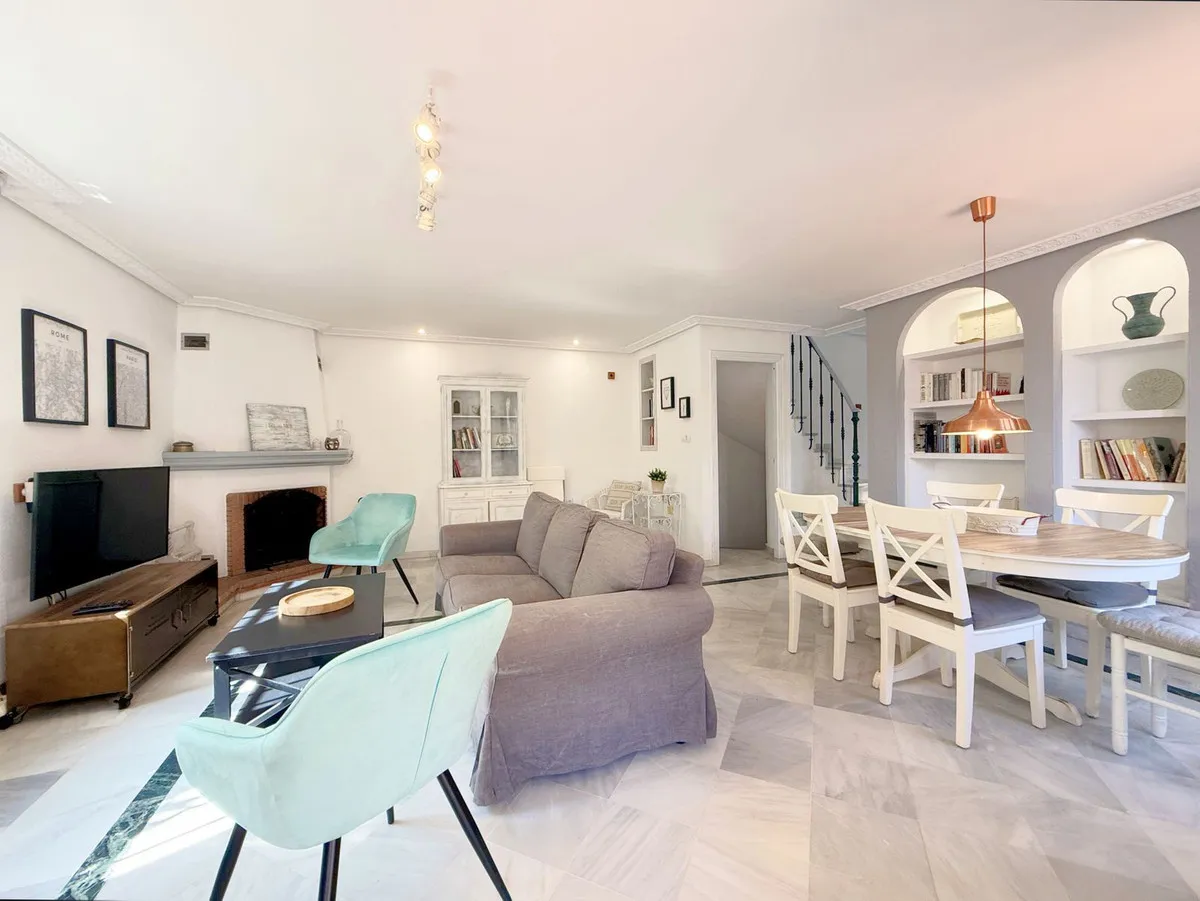 96fb9b61-3dcb-4352-ad06-b5ad25533249