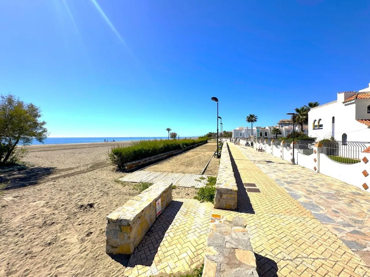 a96bd0be-c16c-4e28-b1c3-8443a26ef0b4