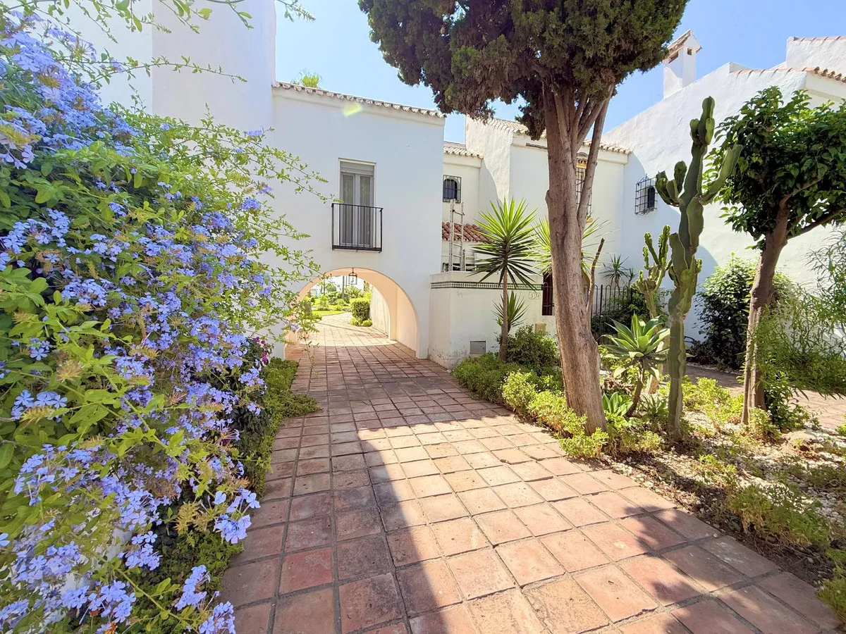 aedc96ed-5500-4061-82e3-f484001e98c0