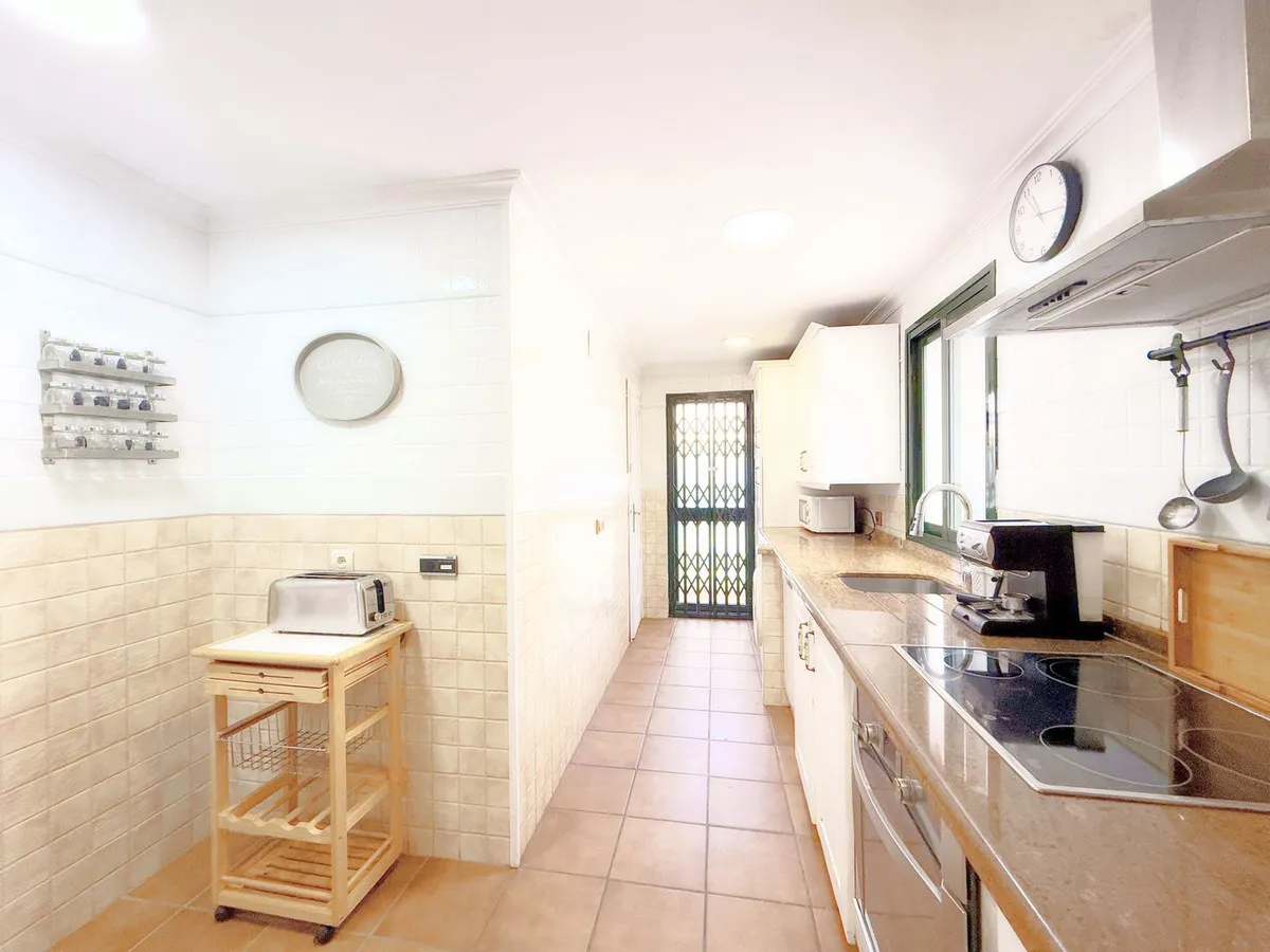 c1a0731e-1726-4e0b-889c-d83eae23b22d