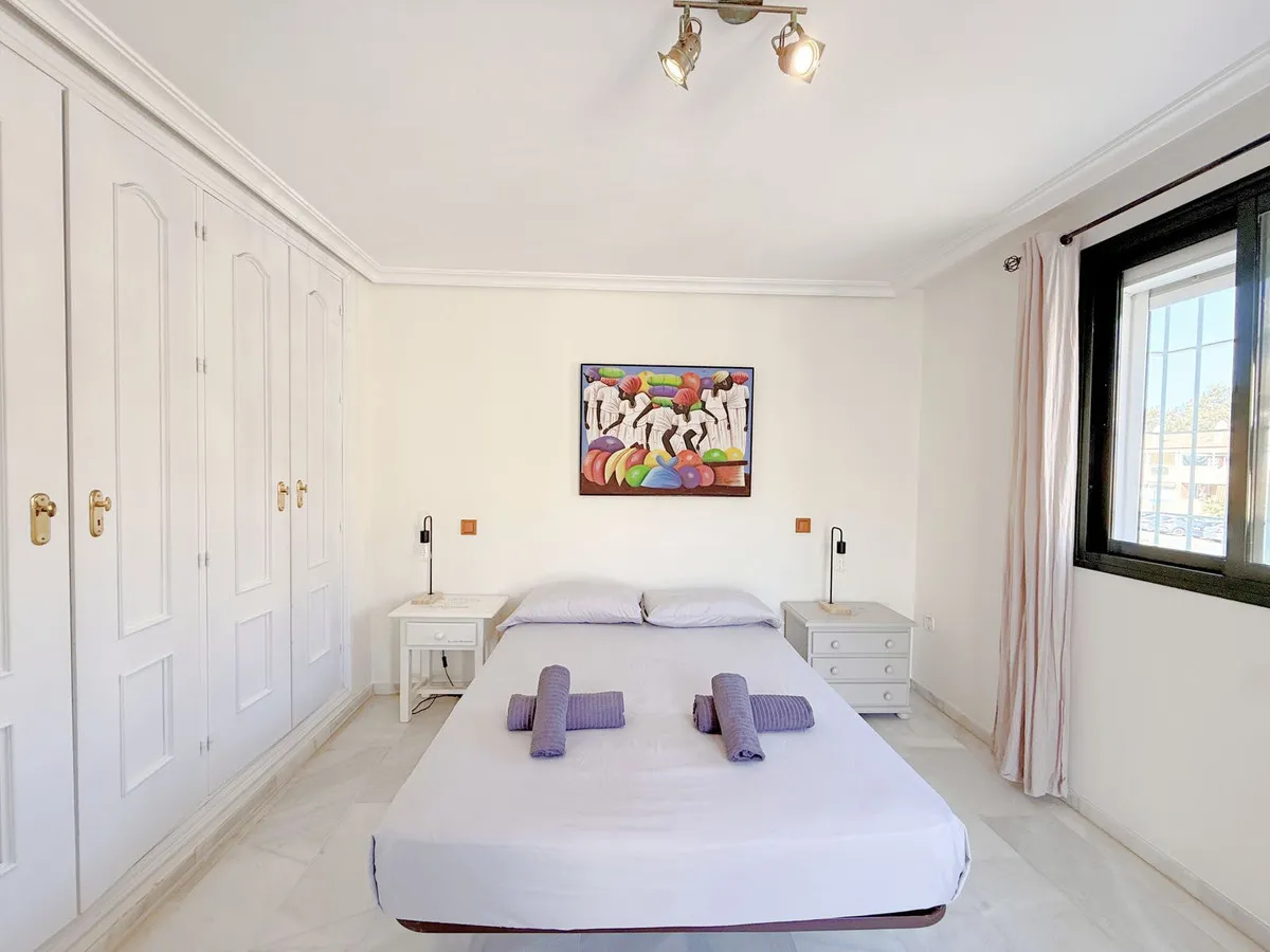 e49d4350-1aeb-4011-ba7b-96ee03ca7e1b