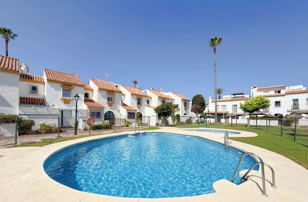 f1620dc9-a2d2-4774-856b-1626f29465f1