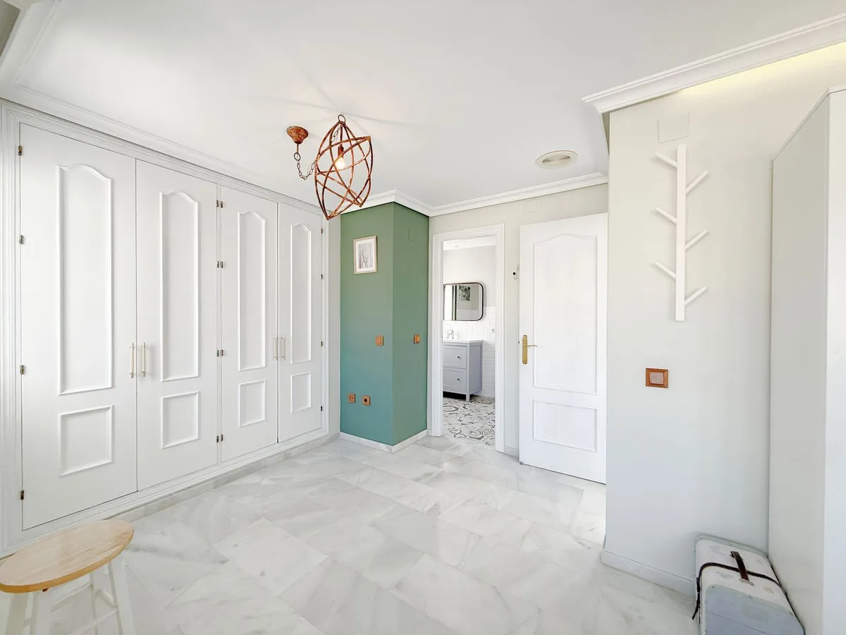 f3af4e72-4cd9-431a-9763-1b33336162af