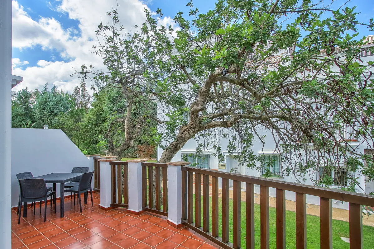 ef4c7abb-dd6b-4528-a5c8-28830046f3e9