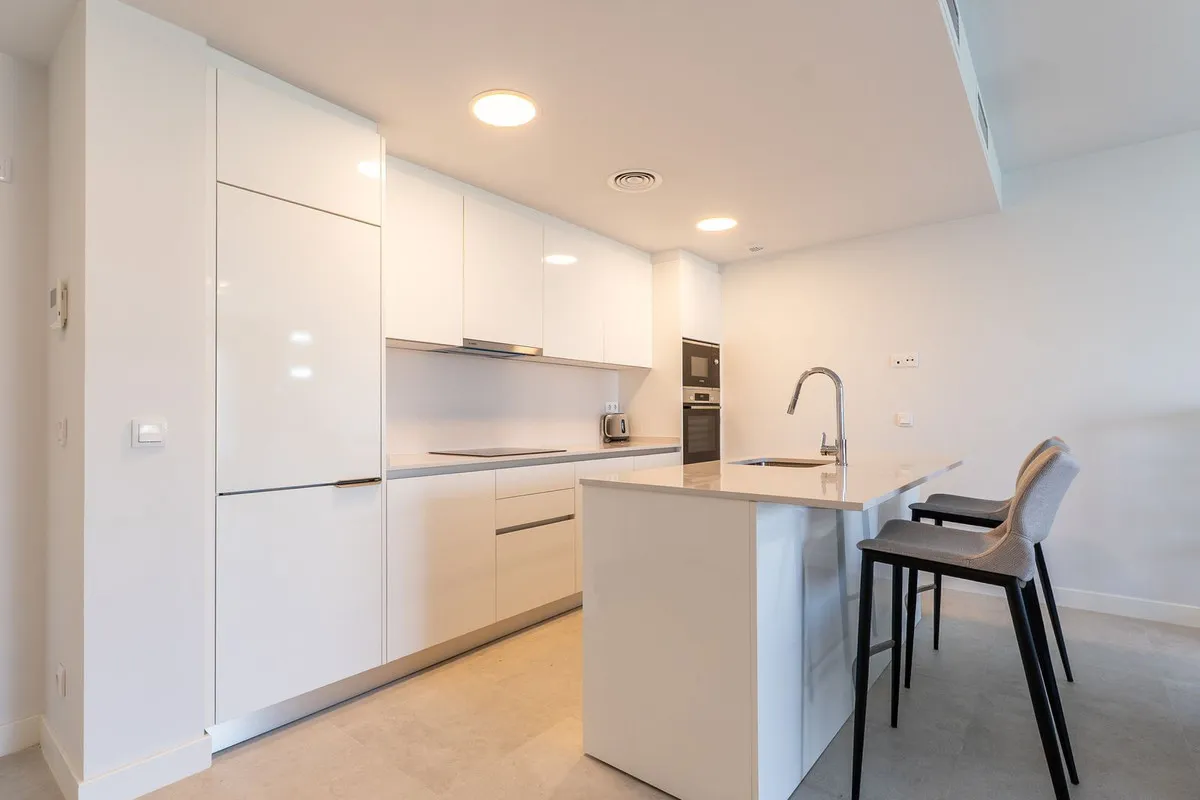 2cace712-5e76-4768-a113-8348a99f812f