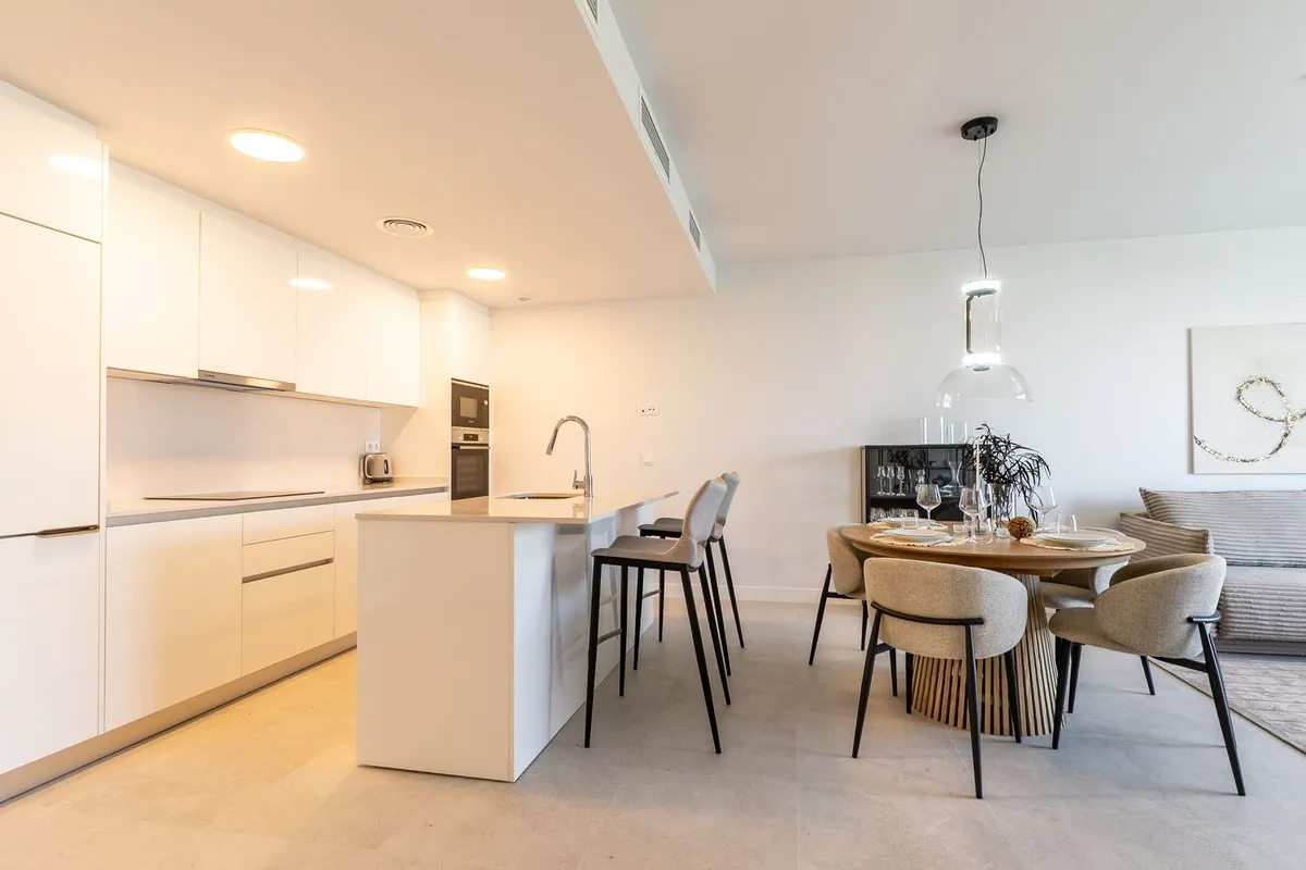 372a4a5f-2829-4519-9793-69357b6d0f8e