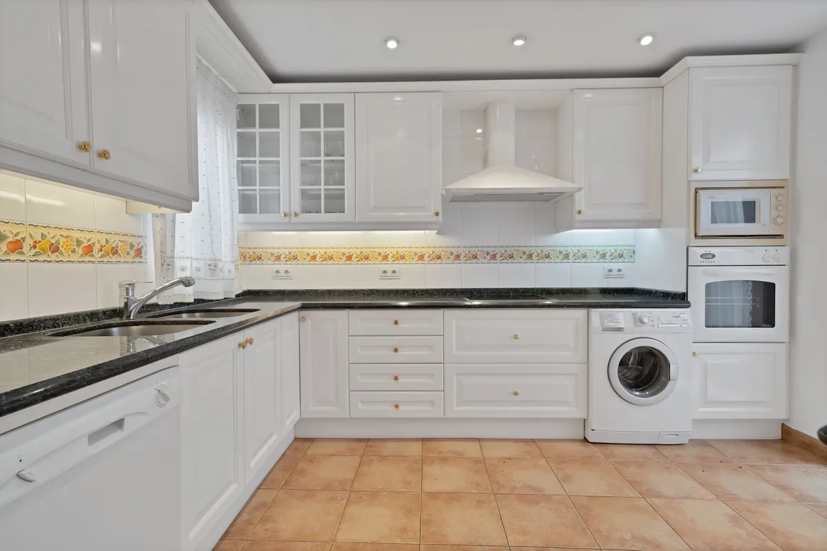 1ea7aa7d-488e-4c8a-b938-0a196e1f6638