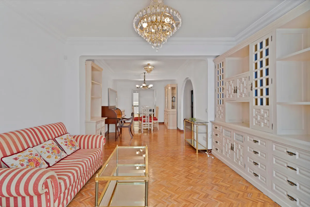 d7fb944c-d1d6-4e52-9e68-816fc0f079b0