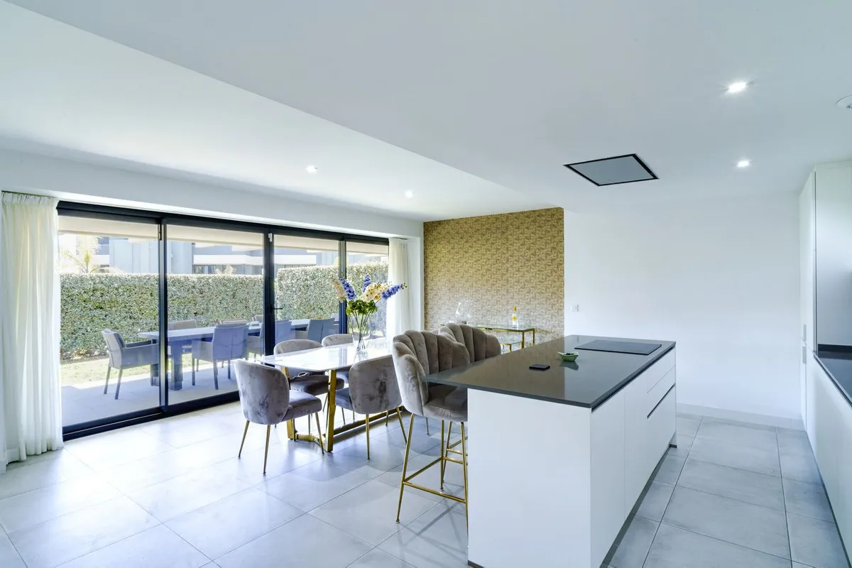 44d65237-4c81-4d24-8762-8927dde473c1