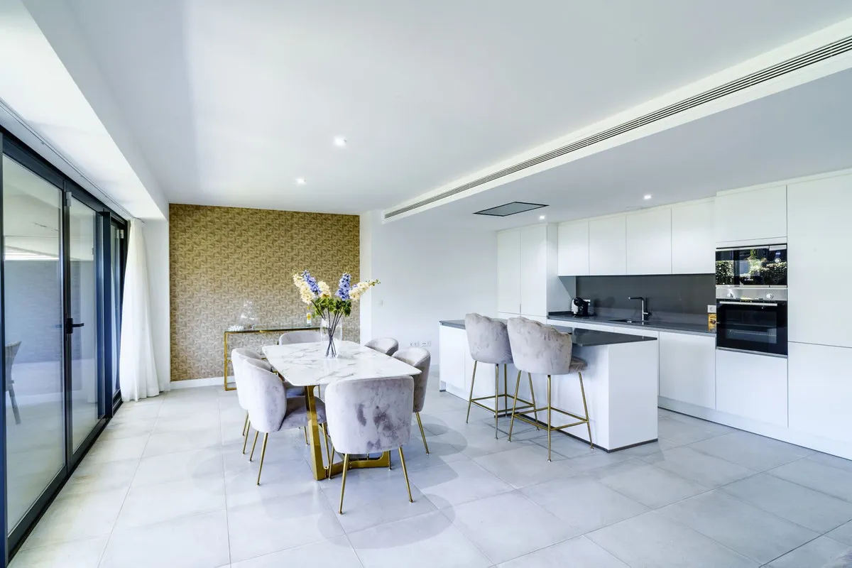 69fa3739-0f5b-40c4-8bd0-22f99685778a