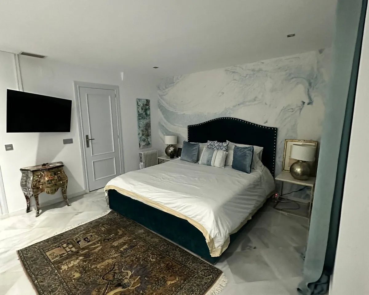 8c956e7d-8743-489c-8c1b-3bda3ac78e15