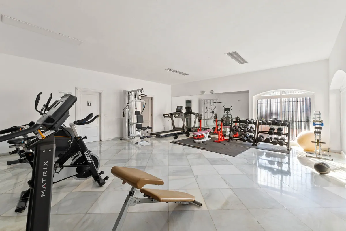 9bb5d99e-88dd-4035-bddc-aa50908e5520