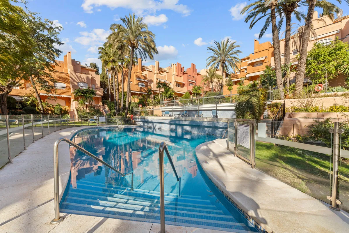 b0315e23-6571-41e7-9ce2-9f2d9205eb56