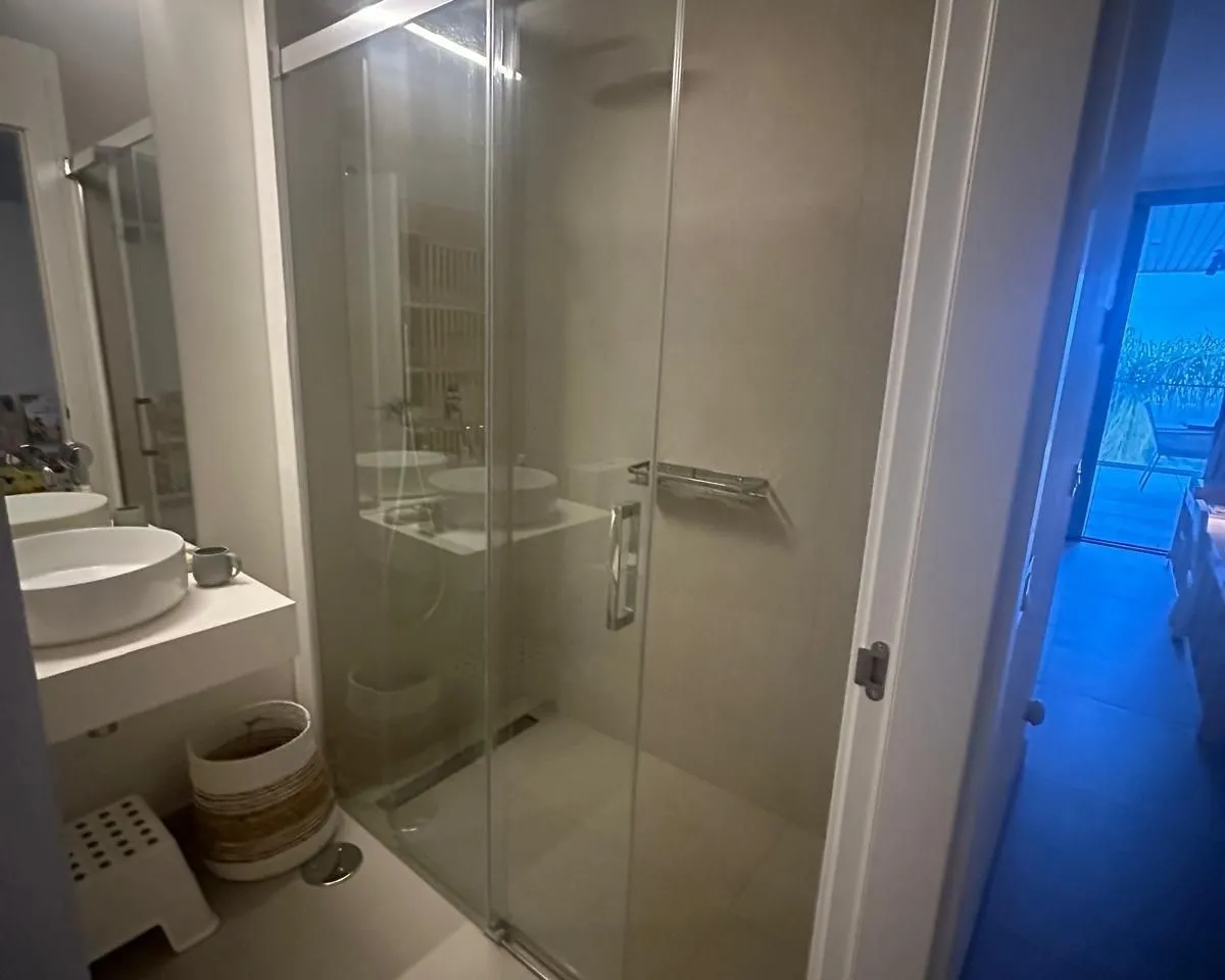 497e0eb9-df47-41de-bc9e-317f54401f87