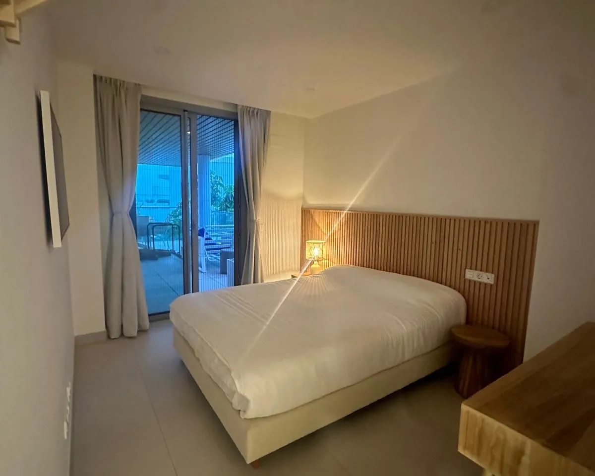 8598e57b-3c5b-48b8-bb6a-9e8fa7d52c9d