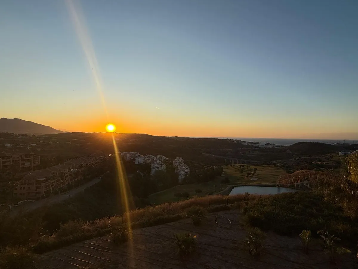 96b9c235-a65a-4b5b-94d4-9ea2c9a8afa1