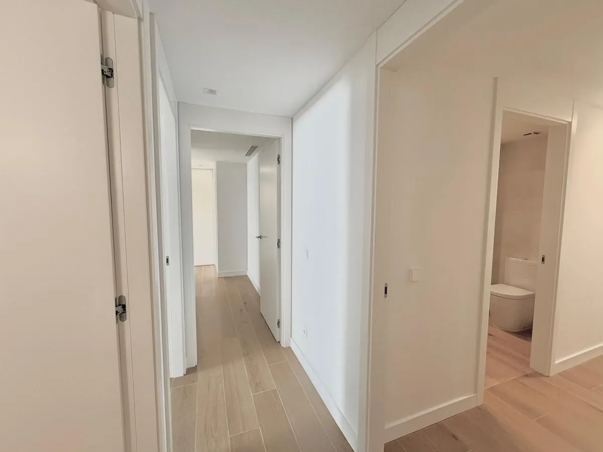 0301db54-6d77-4a62-ab28-59028bfe4044