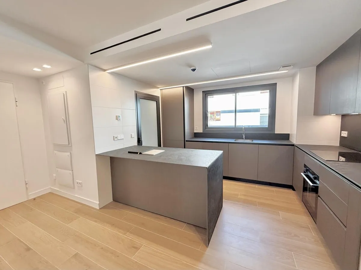 34fe50db-632d-496e-8b2d-8779c1d73579