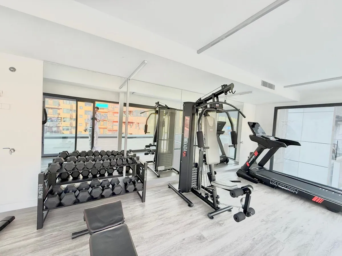 995ba561-6e84-409d-8196-c9744852cbe6