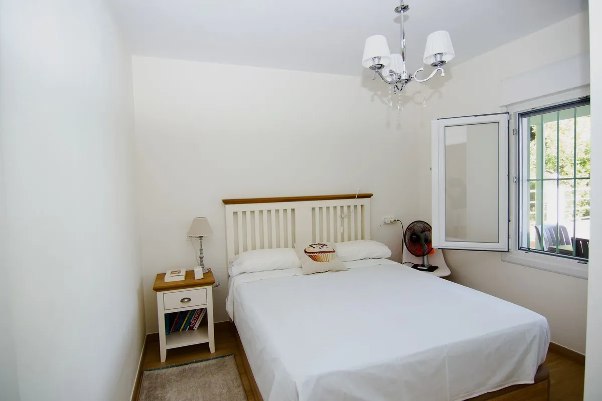 2fa6094e-67bb-445d-83f2-16d0deb14bbe