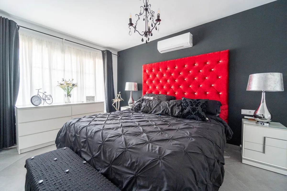 0a2224fc-59d7-4797-802d-2c365064fa3e